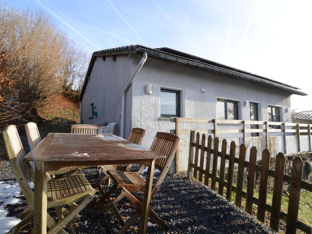 Villa Detached House With Breathtaking Views Malmedy Esterno foto