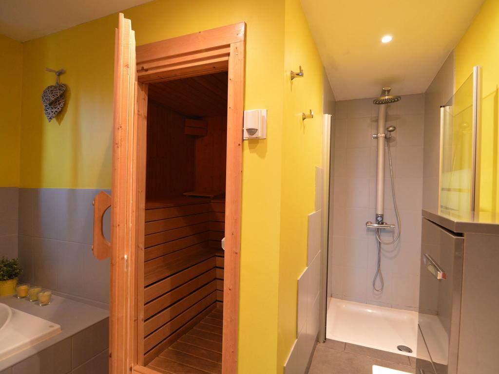 Villa Detached House With Breathtaking Views Malmedy Esterno foto